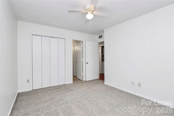 $1,695 | 430 Queens Road, Unit 711, Charlotte, NC 28204