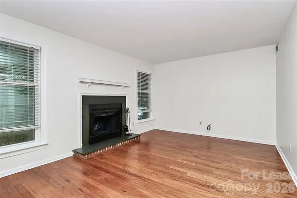 $1,695 | 430 Queens Road, Unit 711, Charlotte, NC 28204