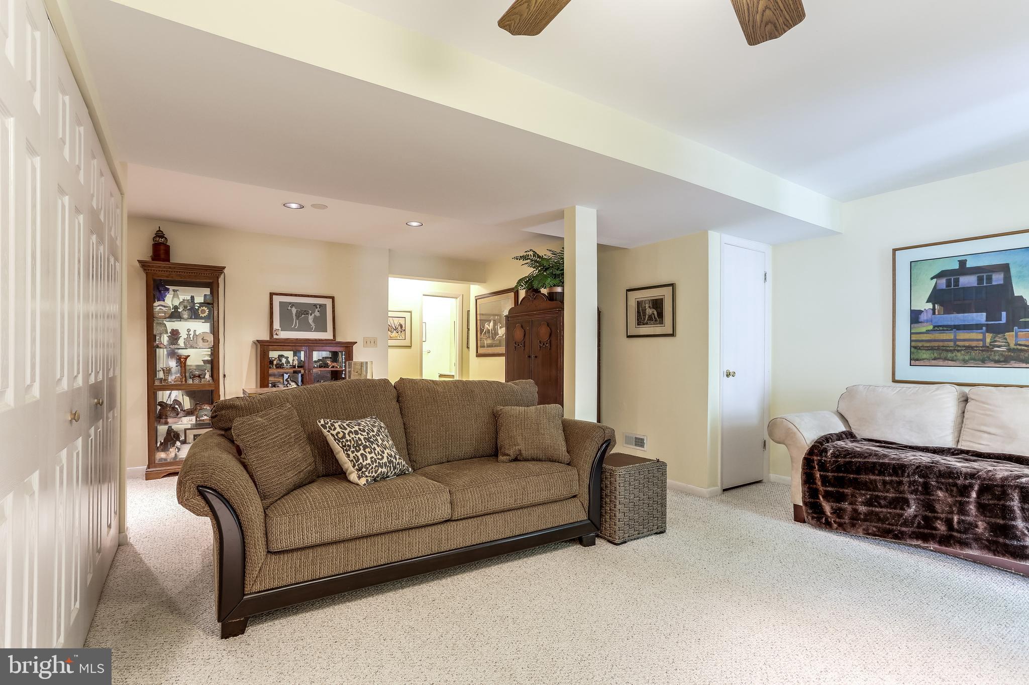 4828 Hawksbury Road Baltimore, MD 21208 - Photo 23 of 30 Family Room