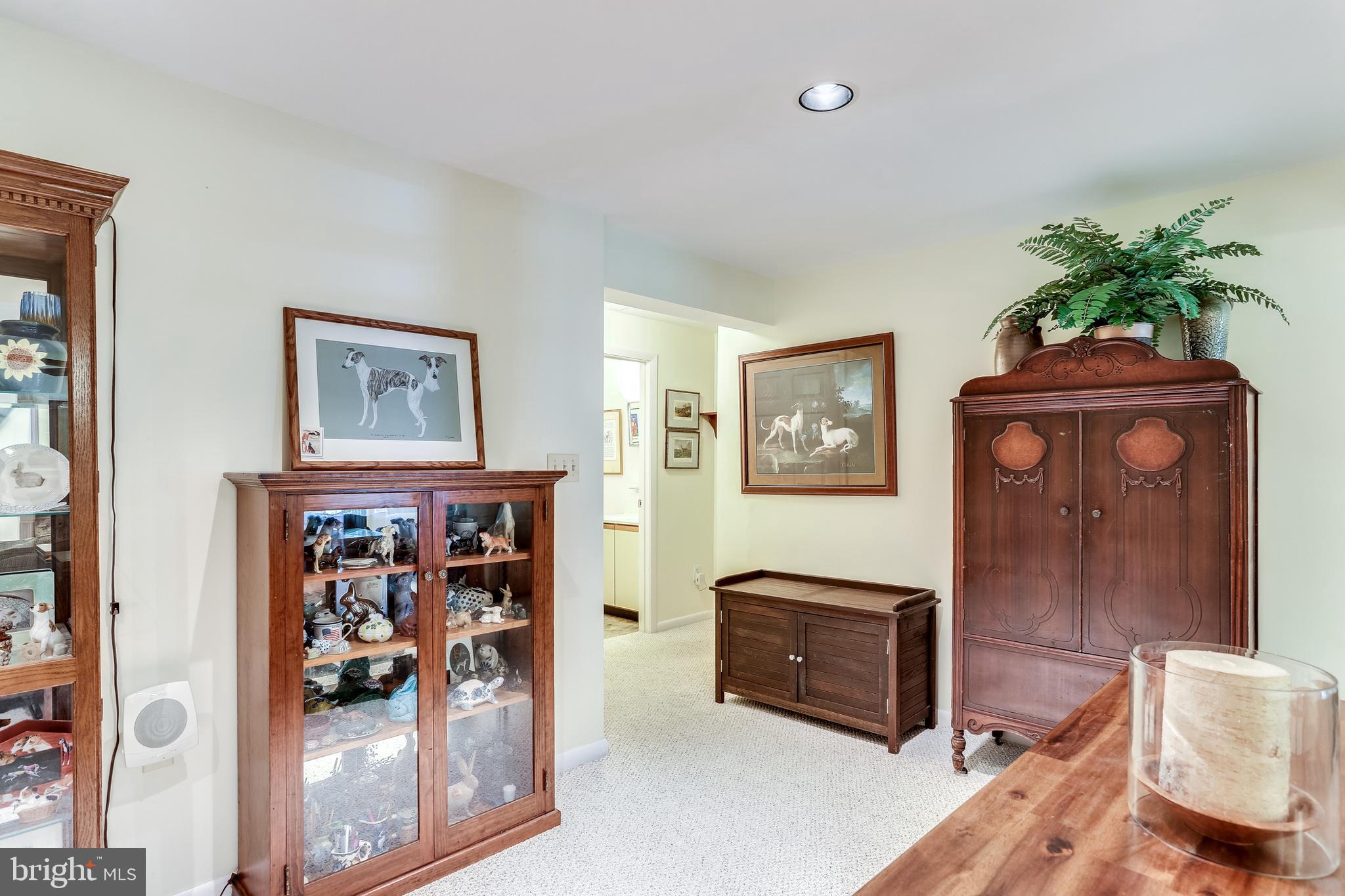 4828 Hawksbury Road Baltimore, MD 21208 - Photo 25 of 30 Family Room