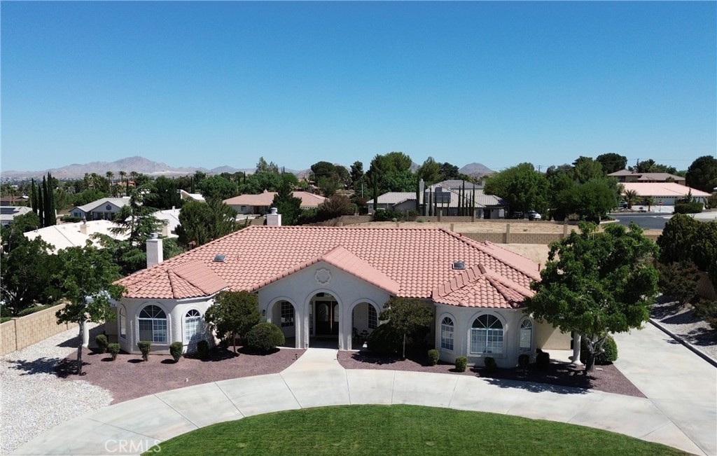 20230 Quail Run Road Apple Valley, CA 92308 - Photo 2 of 74