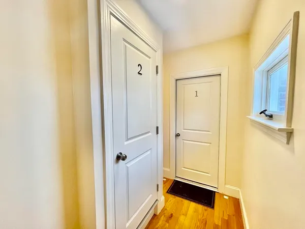 $2,200 | 29-31 Fayette Street, Unit 2, Newton, MA 02458