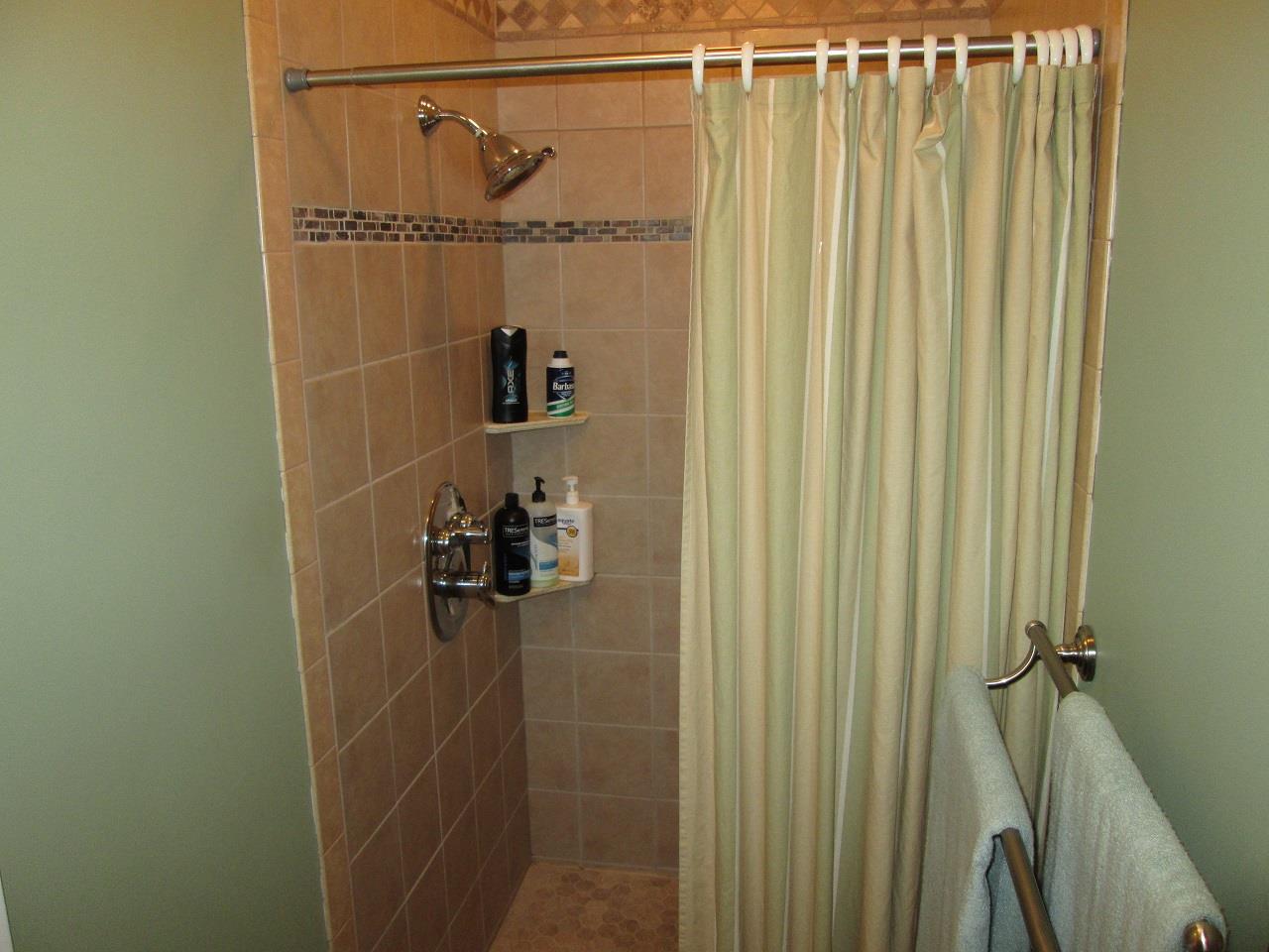 3875 South Shepherd Road Mount Pleasant, MI 48858 - Photo 36 of 39 1797576-35.JPG