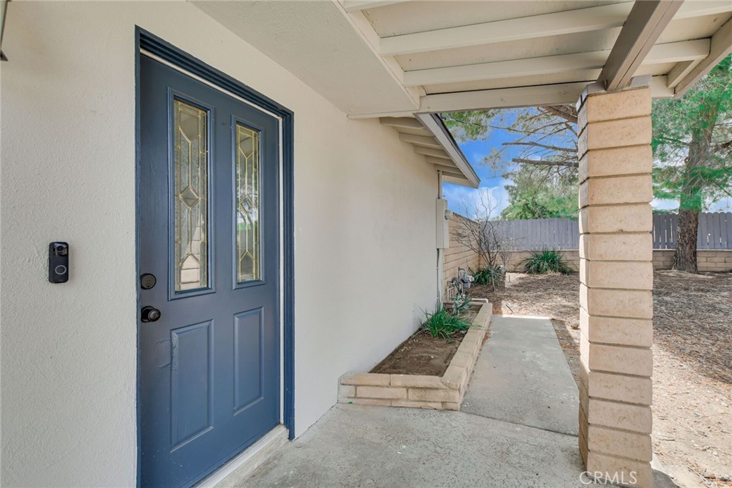 582 Wesley Street Banning, CA 92220 - Photo 11 of 49 a view of porch with seating space