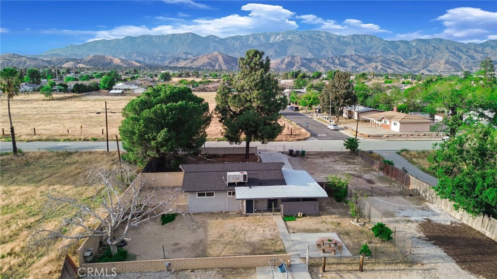 582 Wesley Street Banning, CA 92220 - Photo 45 of 49 a view of a city with mountains in the background