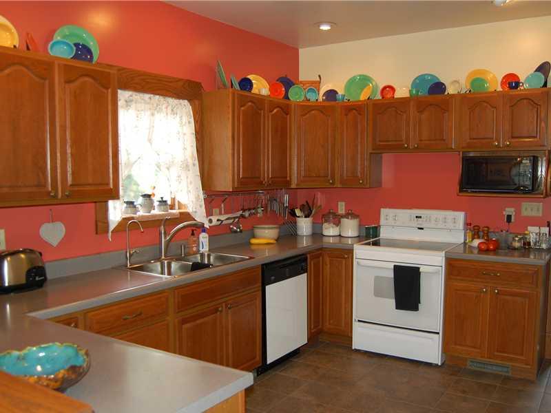Kitchen. 