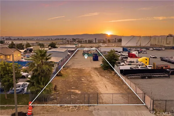 $975,000 | 1328 East Holt Boulevard, Ontario, CA 91761