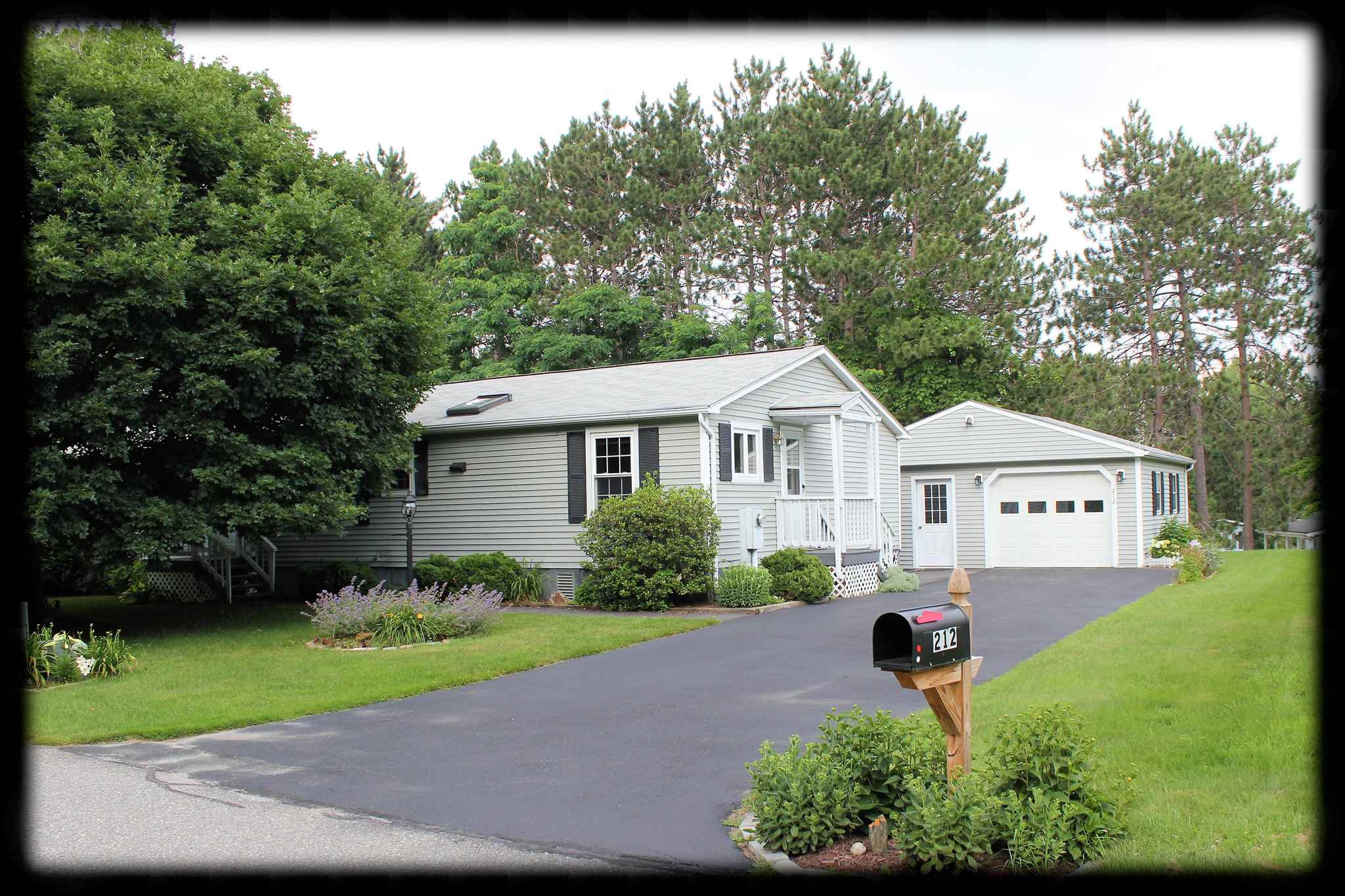 212 Stonehill Road Williston, VT 05495 - Photo 1 of 33 Gallery Image 1