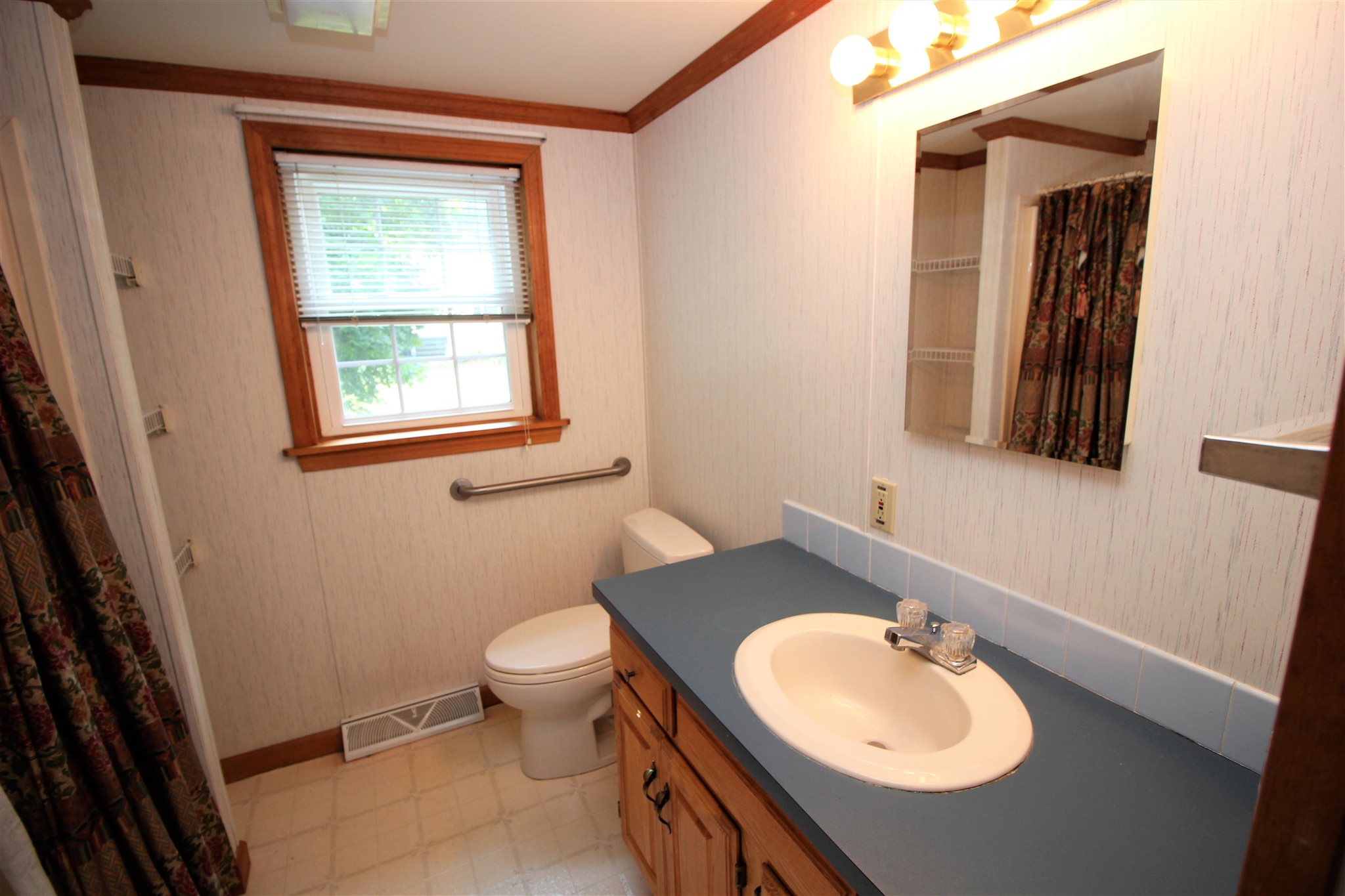 212 Stonehill Road Williston, VT 05495 - Photo 26 of 33 Gallery Image 26