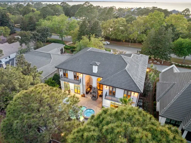 $2,695,000 | 3157 Club Drive, Miramar Beach, FL 32550