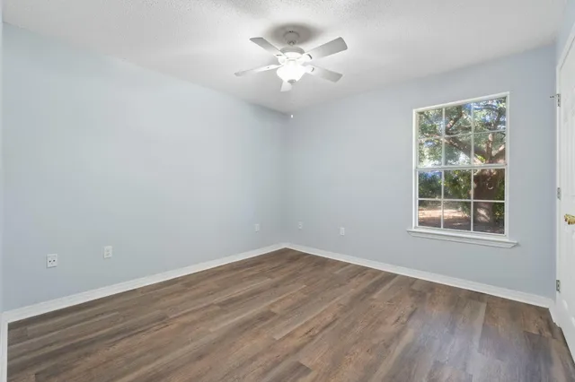 $374,900 | 6814 Avenida De Galvez, Navarre, FL 32566