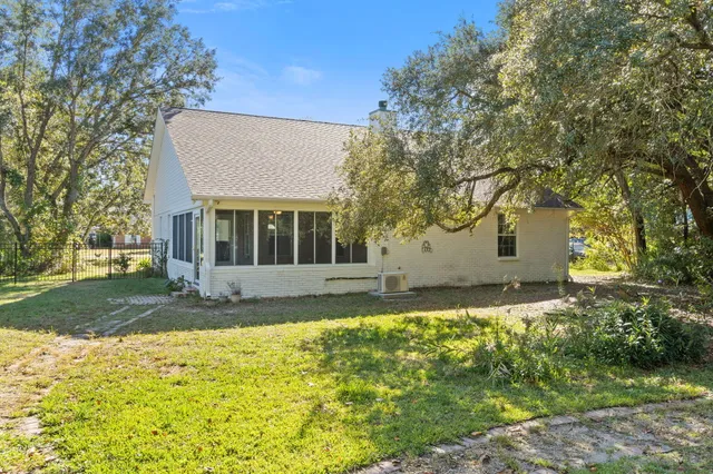 a view of a outdoor space