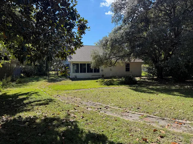 $374,900 | 6814 Avenida De Galvez, Navarre, FL 32566