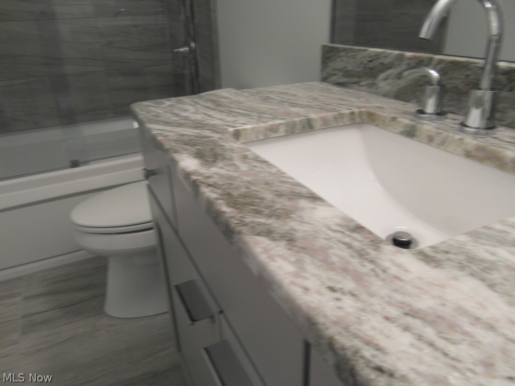 26802 Rue Street Cleveland, OH 44128 - Photo 30 of 35