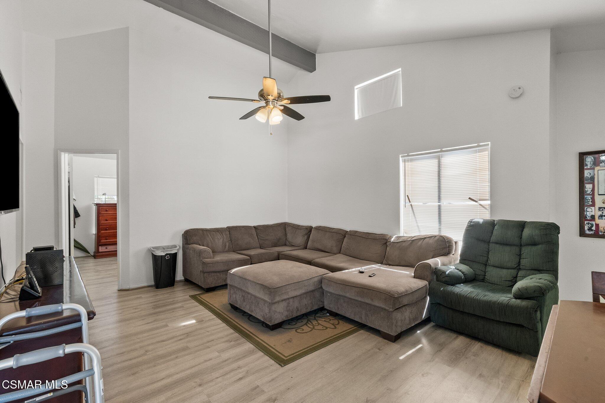 1186 Appleton Road Simi Valley, CA 93065 - Photo 19 of 40 21-web-or-mls-DSC01544