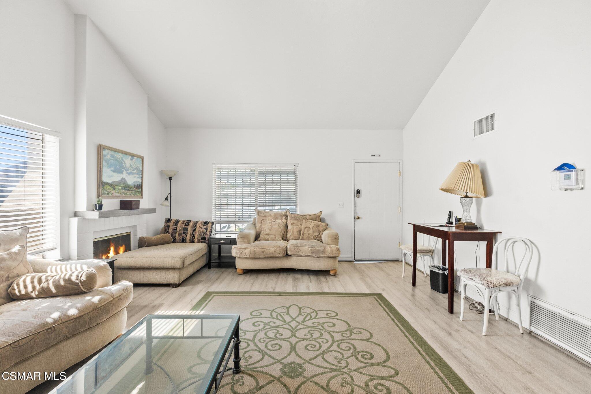 1186 Appleton Road Simi Valley, CA 93065 - Photo 7 of 40 9-web-or-mls-DSC01484