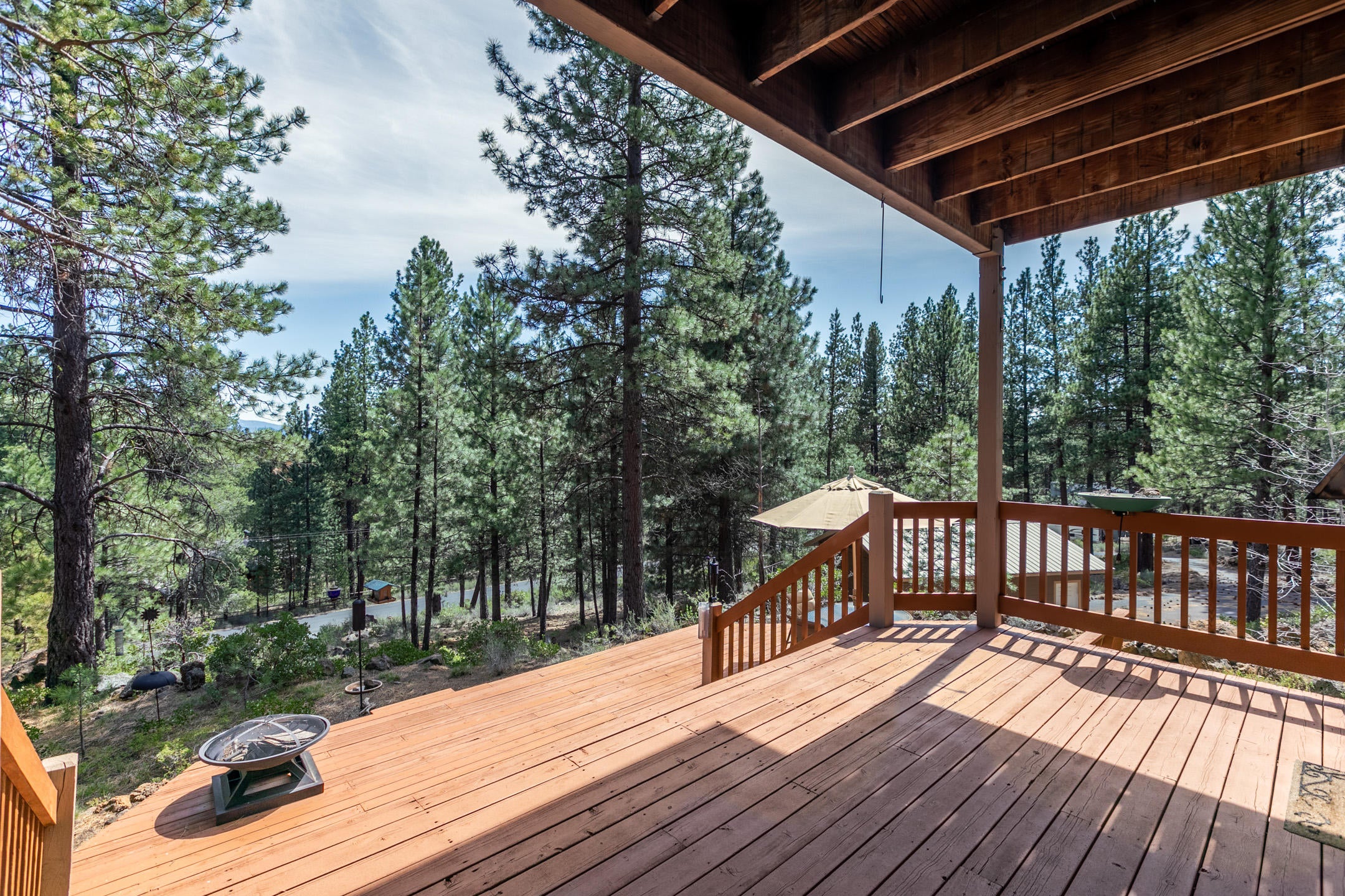 56959 Besson Road Bend, OR 97707 - Photo 2 of 38 2019_05_07_56959_besson_rd-3