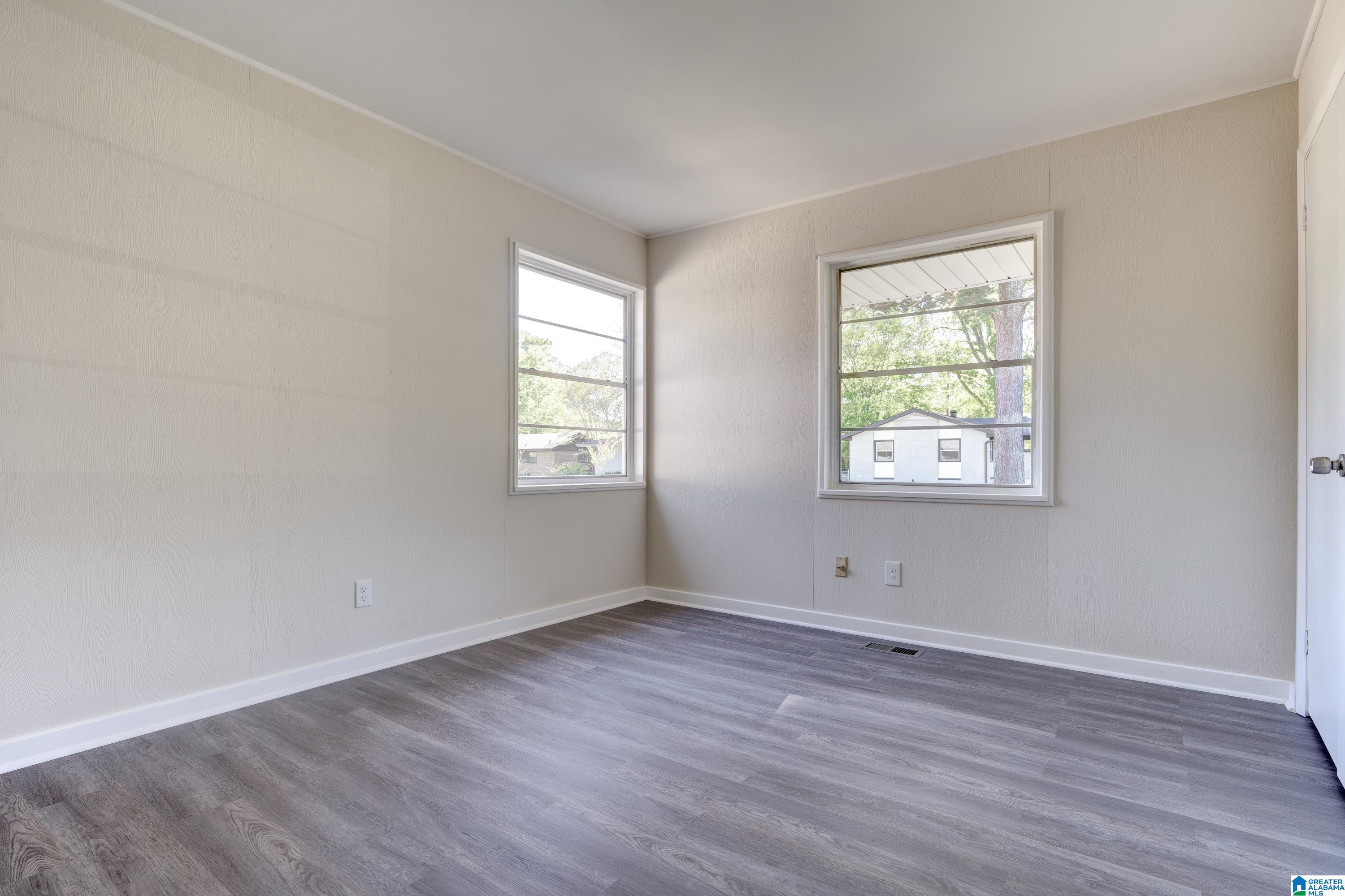 153 Woodside Drive Birmingham, AL 35210 - Photo 21 of 27