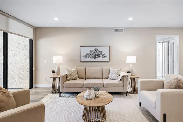 $629,000 | 4041 Via Marisol, Unit 215, Los Angeles, CA 90042