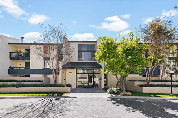 $629,000 | 4041 Via Marisol, Unit 215, Los Angeles, CA 90042