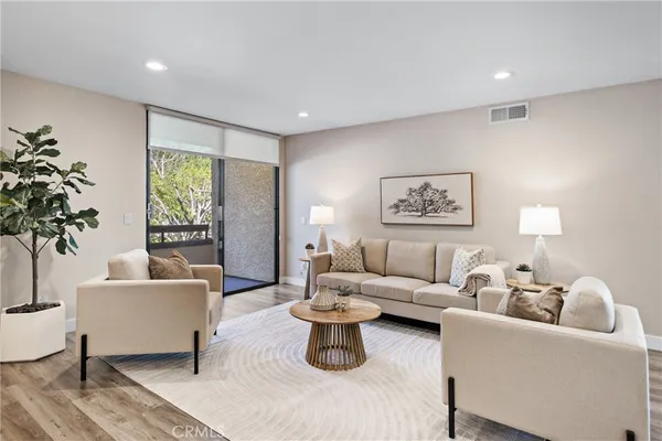$629,000 | 4041 Via Marisol, Unit 215, Los Angeles, CA 90042