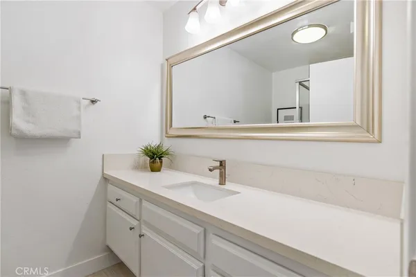 $629,000 | 4041 Via Marisol, Unit 215, Los Angeles, CA 90042