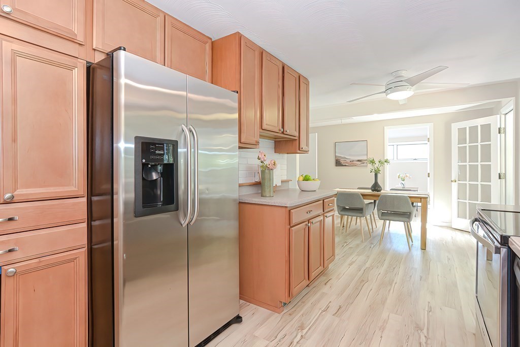 25 Fairbrook Road Framingham, MA 01701 - Photo 18 of 38 Gallery Image 18