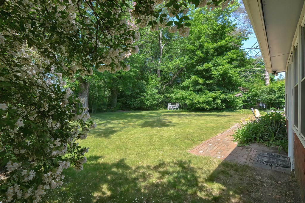 25 Fairbrook Road Framingham, MA 01701 - Photo 33 of 38 Gallery Image 33