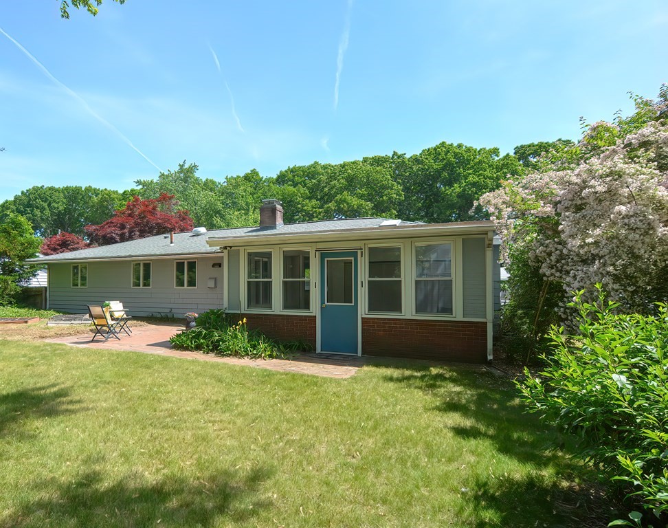 25 Fairbrook Road Framingham, MA 01701 - Photo 35 of 38 Gallery Image 35