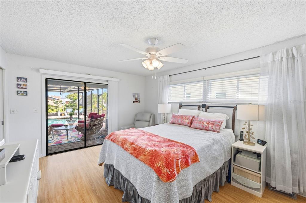 10744 97th Street Largo, FL 33773 - Photo 17 of 67