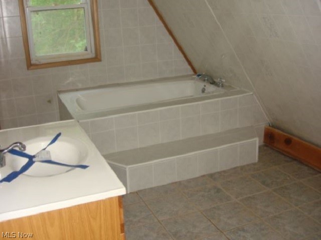 3434 Cooper Road Cumberland, OH 43732 - Photo 8 of 23