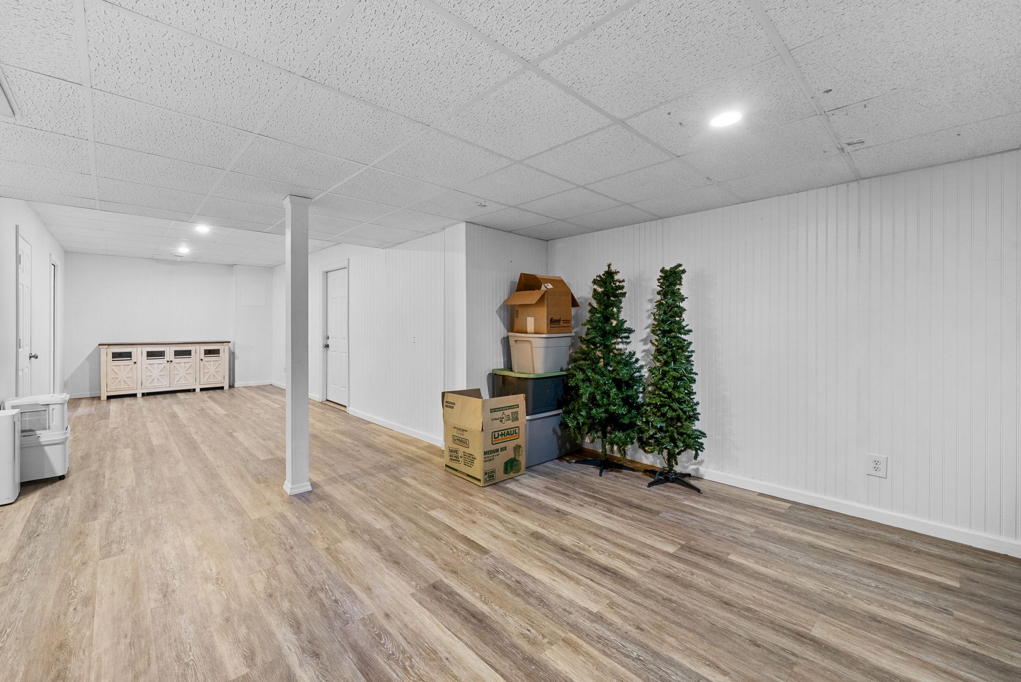 3021 7 Mile Ferry Road Clarksville, TN 37040 - Photo 70 of 99 a view of a room with wooden floor and a window