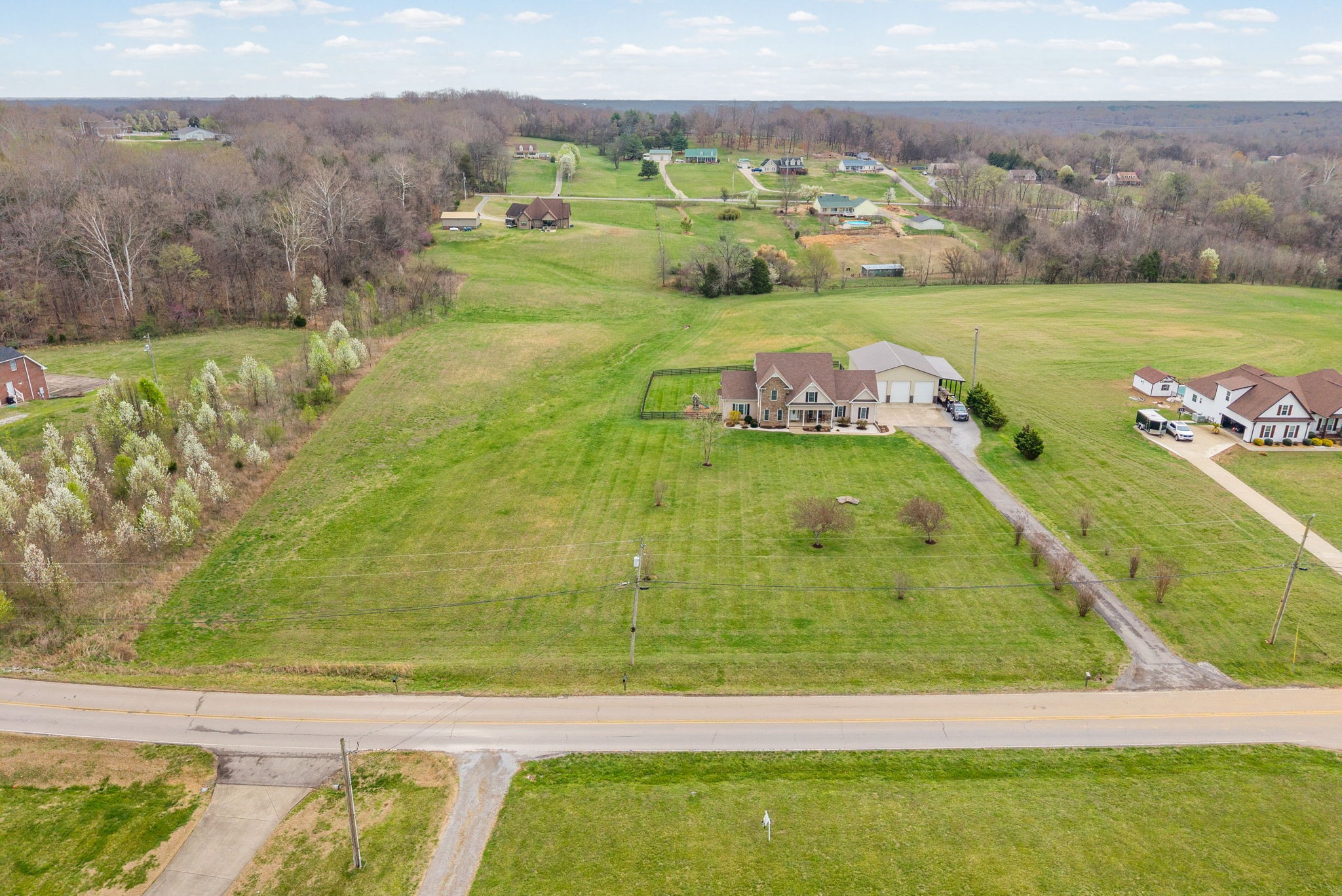 3021 7 Mile Ferry Road Clarksville, TN 37040 - Photo 93 of 99 a view of a city