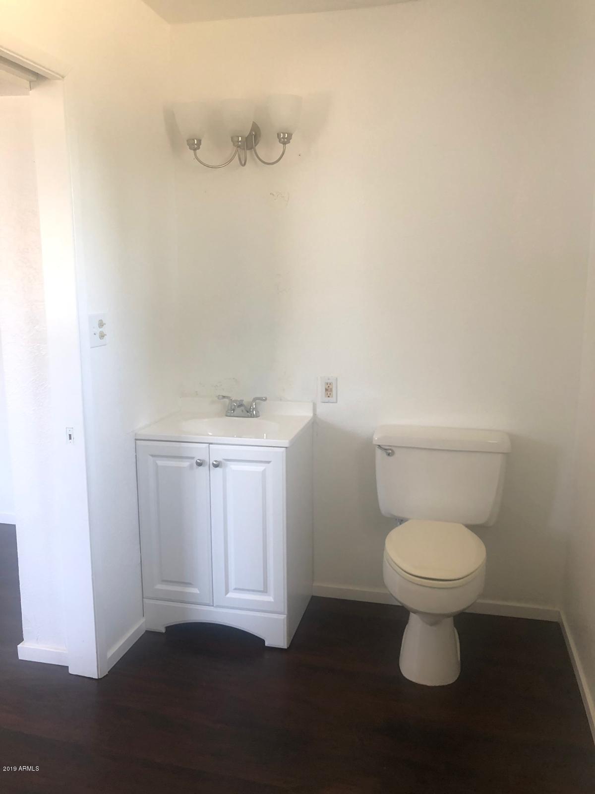 6201 West Osborn Road Phoenix, AZ 85033 - Photo 10 of 27 WhatsApp Image 2019-08-08 at 8.59.07 AM
