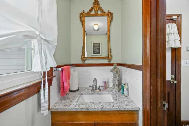 $620,000 | 481 State Rd S-26-570, Loris, SC 29569