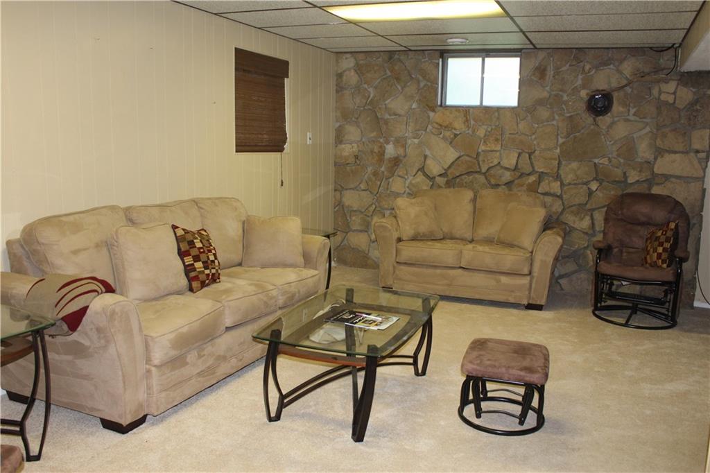 220 McClay Road Washington, PA 15301 - Photo 15 of 25 Gallery Image 15