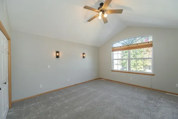 $525,000 | 1008 Southern Woods Place Southwest, Rochester, MN 55902