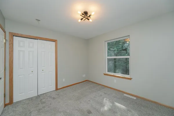 $525,000 | 1008 Southern Woods Place Southwest, Rochester, MN 55902