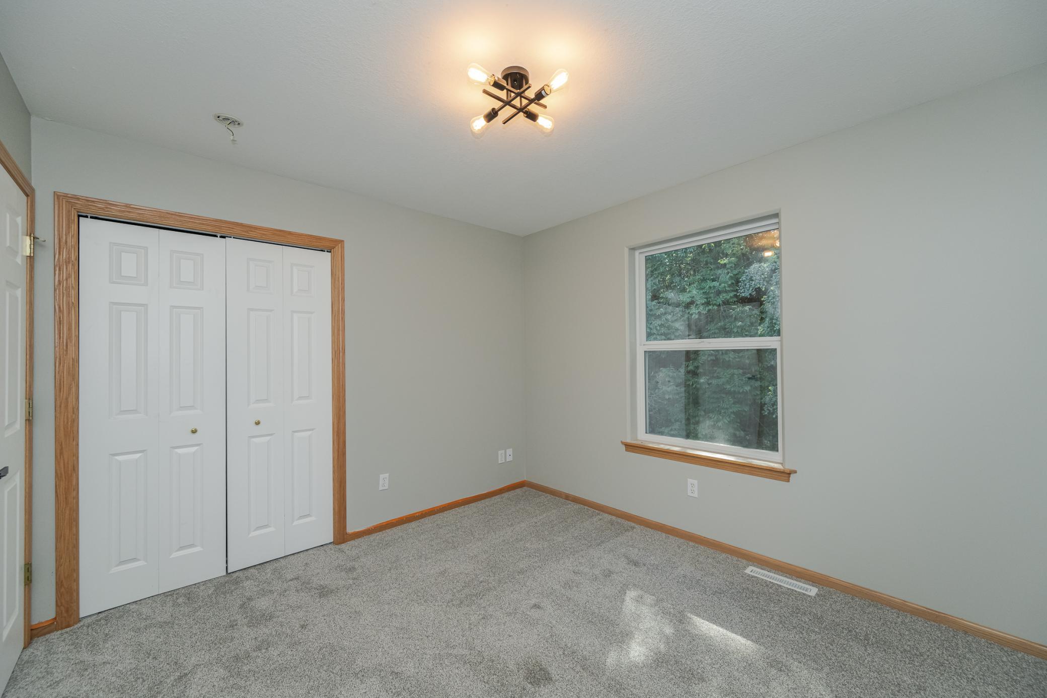 1008 Southern Woods Place Southwest Rochester, MN 55902 - Photo 23 of 37