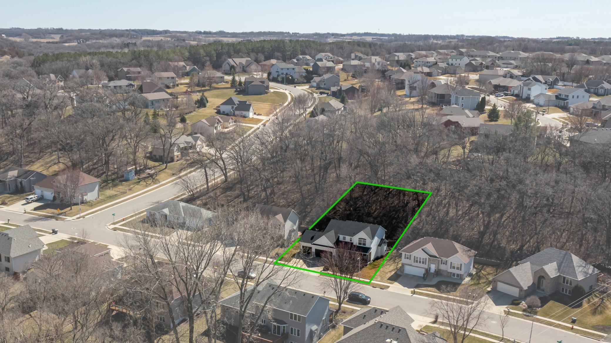 1008 Southern Woods Place Southwest Rochester, MN 55902 - Photo 3 of 37