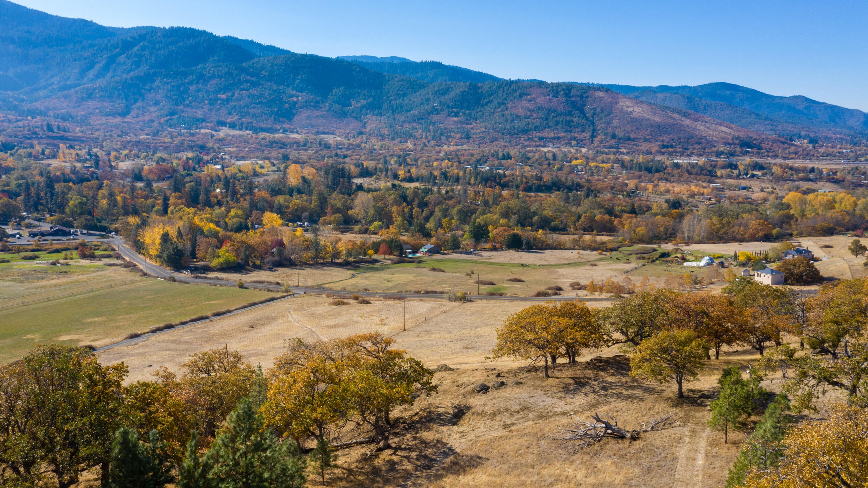 11740 Corp Ranch Road Ashland, OR 97520 - Photo 44 of 49 CRR(13)