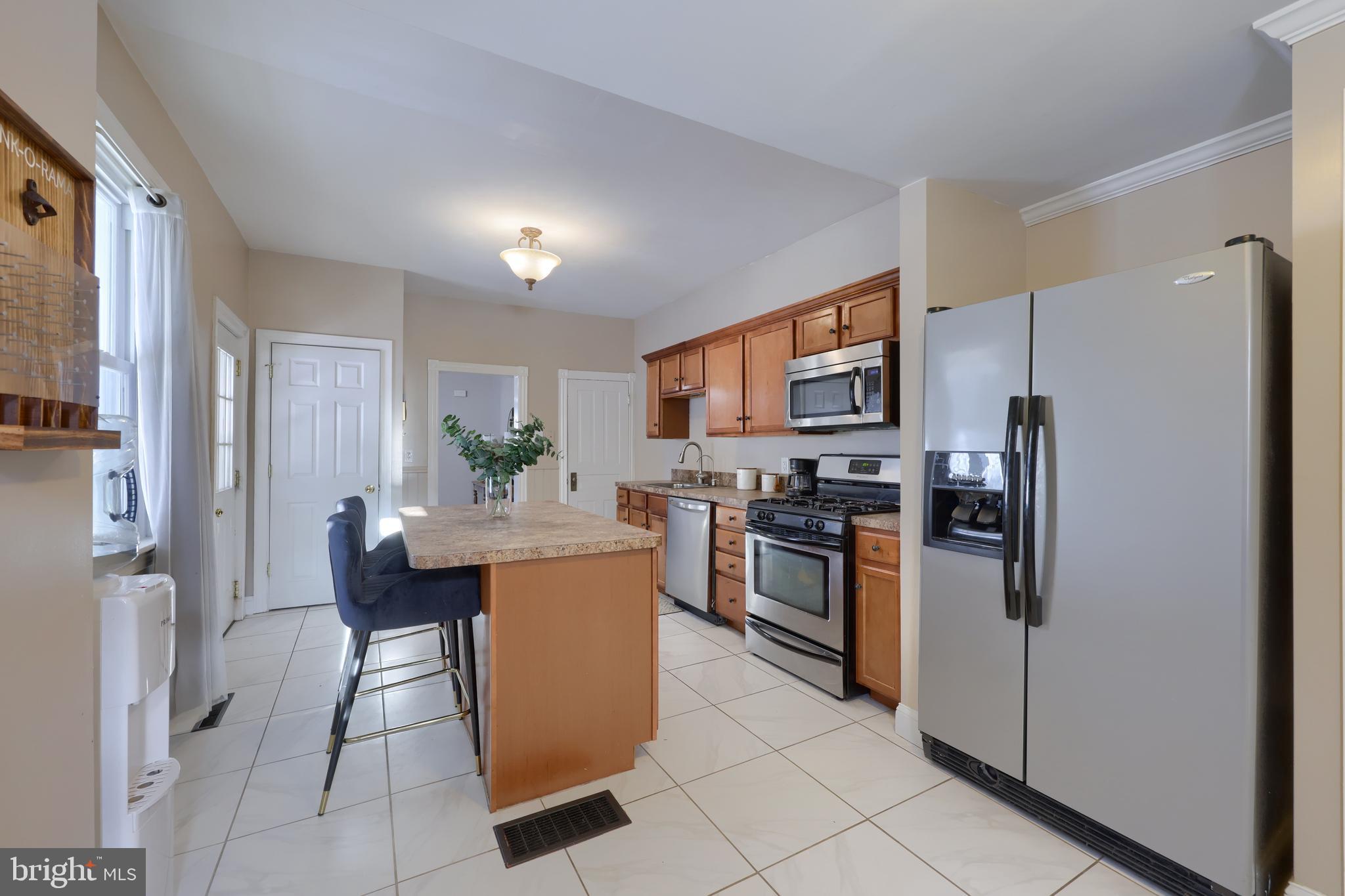 652 Mountain View Road Reading, PA 19607 - Photo 16 of 34