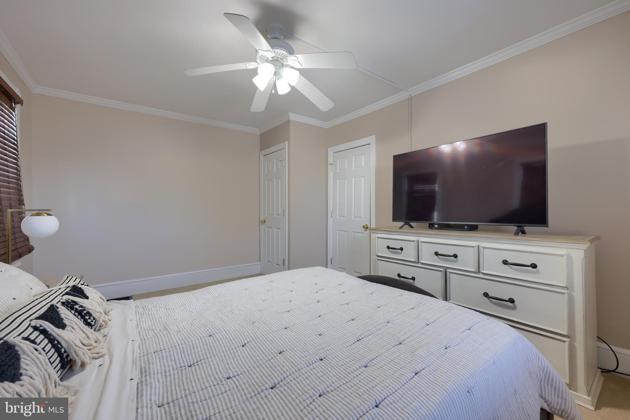 652 Mountain View Road Reading, PA 19607 - Photo 19 of 34 Bedroom 1