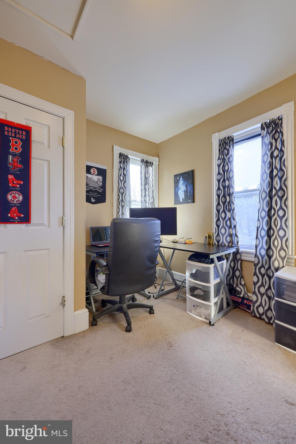 652 Mountain View Road Reading, PA 19607 - Photo 20 of 34 Bedroom 2