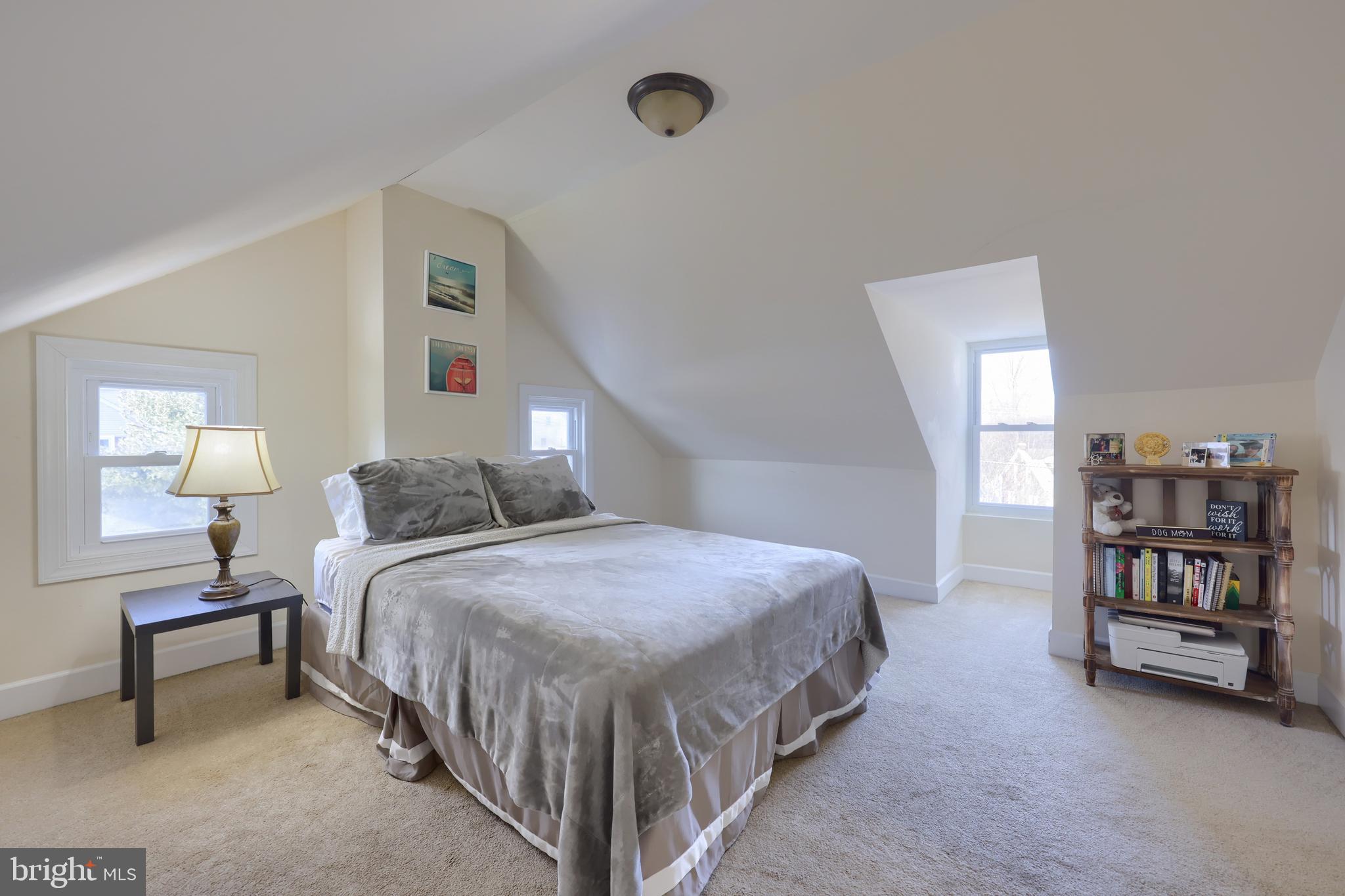 652 Mountain View Road Reading, PA 19607 - Photo 24 of 34 Bedroom 3