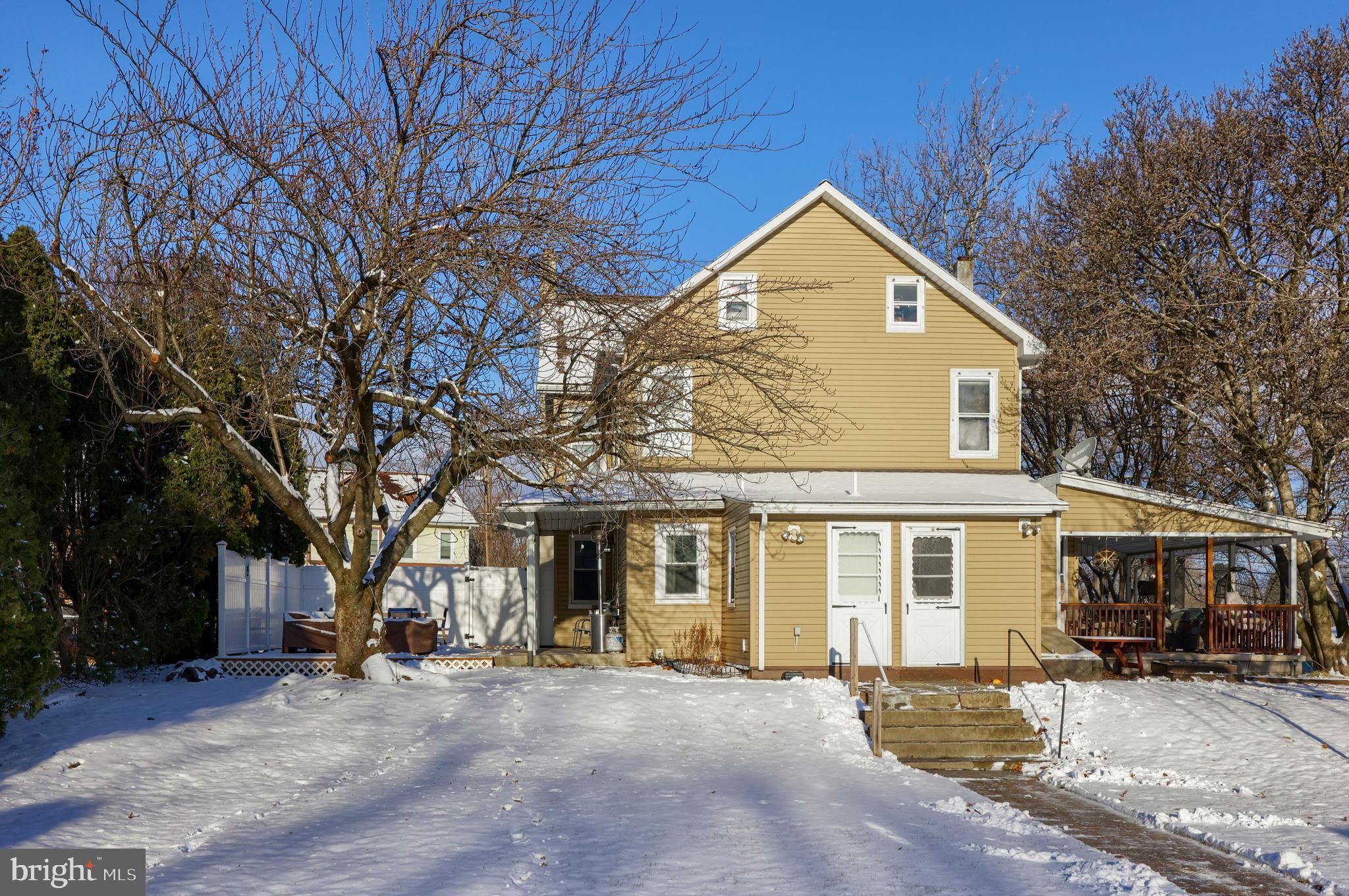 652 Mountain View Road Reading, PA 19607 - Photo 26 of 34