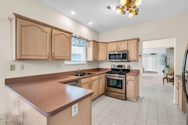 $625,000 | 23 Derry Meeting Drive, Manalapan, NJ 07726