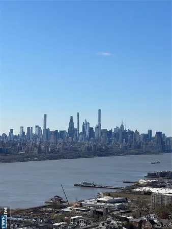 $3,700 | 200 Winston Drive, Unit 3018, Cliffside Park, NJ 07010