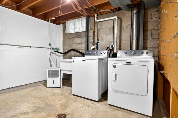 $240,000 | 1813 East Pauline Street, Appleton, WI 54911