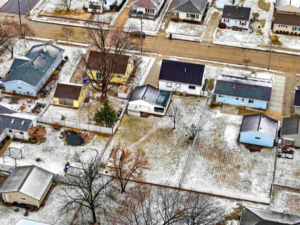 $240,000 | 1813 East Pauline Street, Appleton, WI 54911